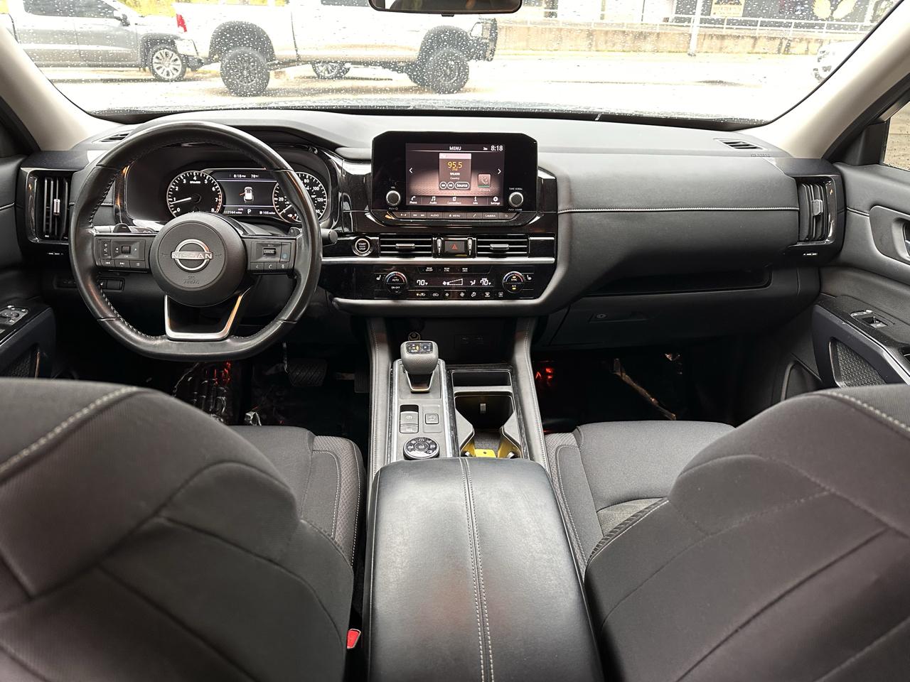 Nissan Pathfinder SV 4WD 2022
