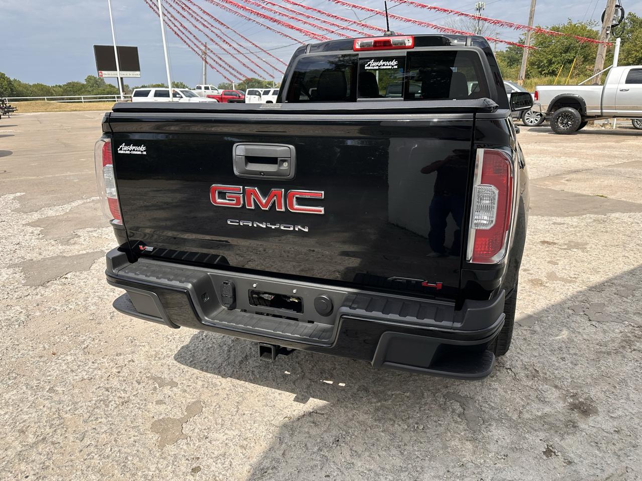 GMC Canyon 4WD Crew Cab 128" AT4 w/Cloth 2022