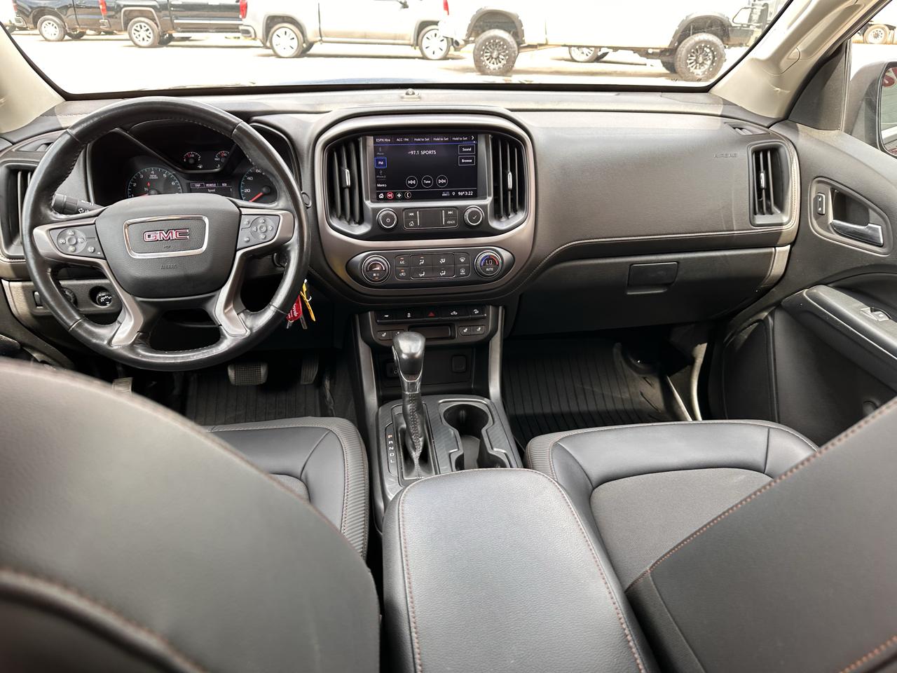 GMC Canyon 4WD Crew Cab 128" AT4 w/Cloth 2022