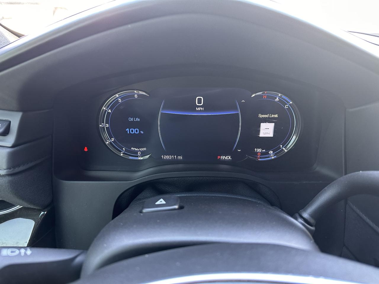 Cadillac Escalade ESV 4WD 4dr Platinum 2017