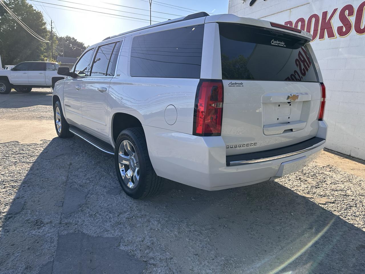 Chevrolet Suburban 2WD 4dr 1500 LTZ 2016