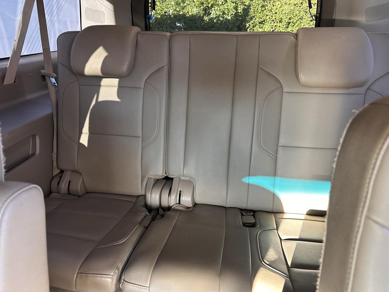 Chevrolet Suburban 2WD 4dr 1500 LTZ 2016