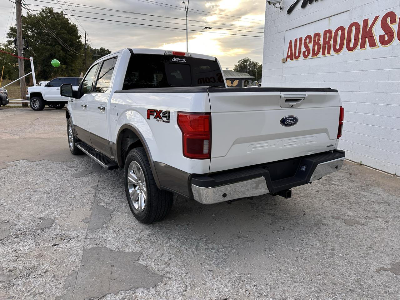Ford F-150 4WD SuperCrew 139" Lariat 2020
