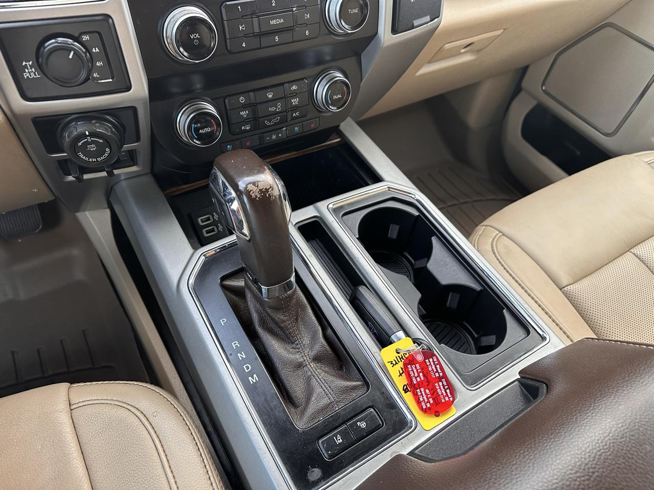 Ford F-150 4WD SuperCrew 139" Lariat 2020
