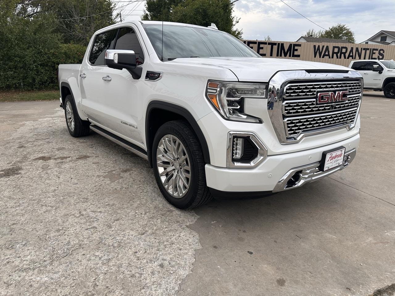 GMC Sierra 1500 4WD Crew Cab 147" Denali 2019