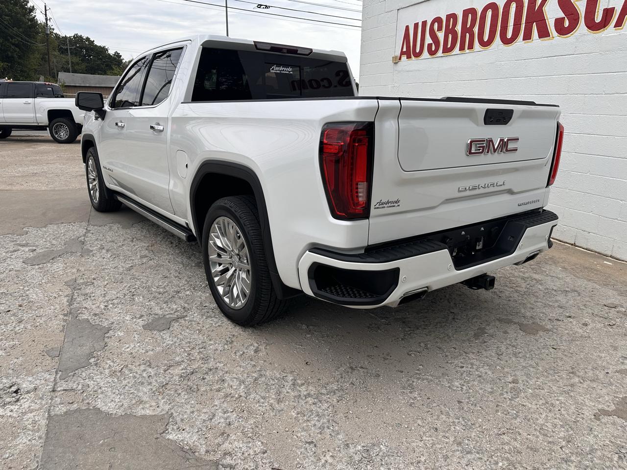 GMC Sierra 1500 4WD Crew Cab 147" Denali 2019