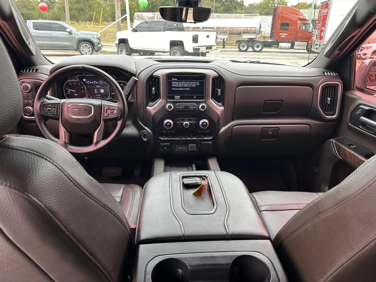 GMC Sierra 1500 4WD Crew Cab 147" Denali 2019