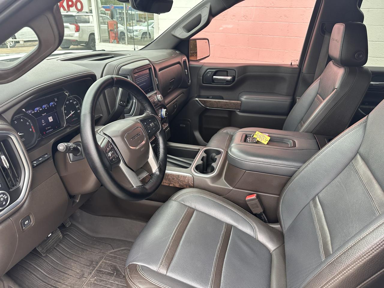 GMC Sierra 1500 4WD Crew Cab 147" Denali 2019