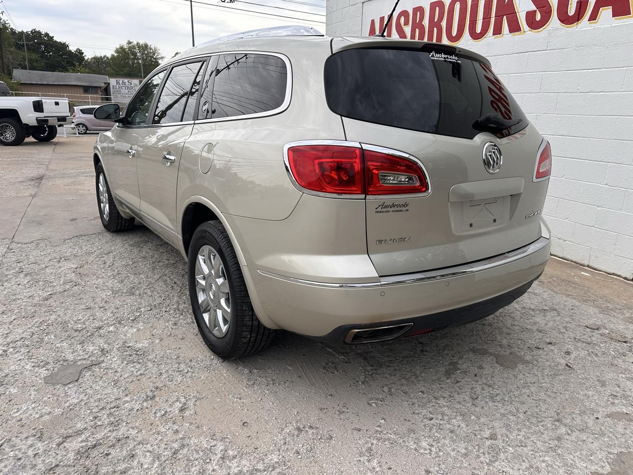 Buick Enclave FWD 4dr Leather 2015