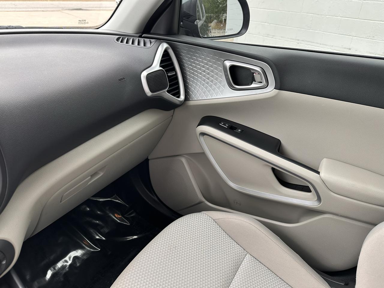 Kia Soul LX IVT 2020