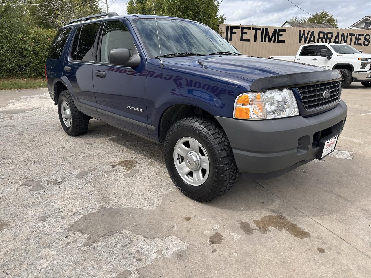 Ford Explorer 4dr 114" WB 4.0L XLS 2004