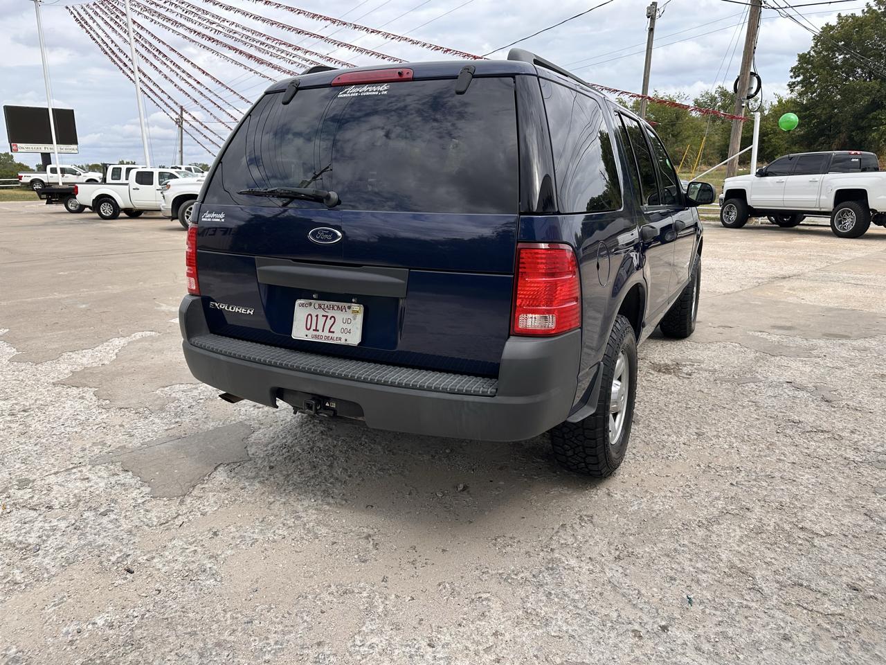Ford Explorer 4dr 114" WB 4.0L XLS 2004