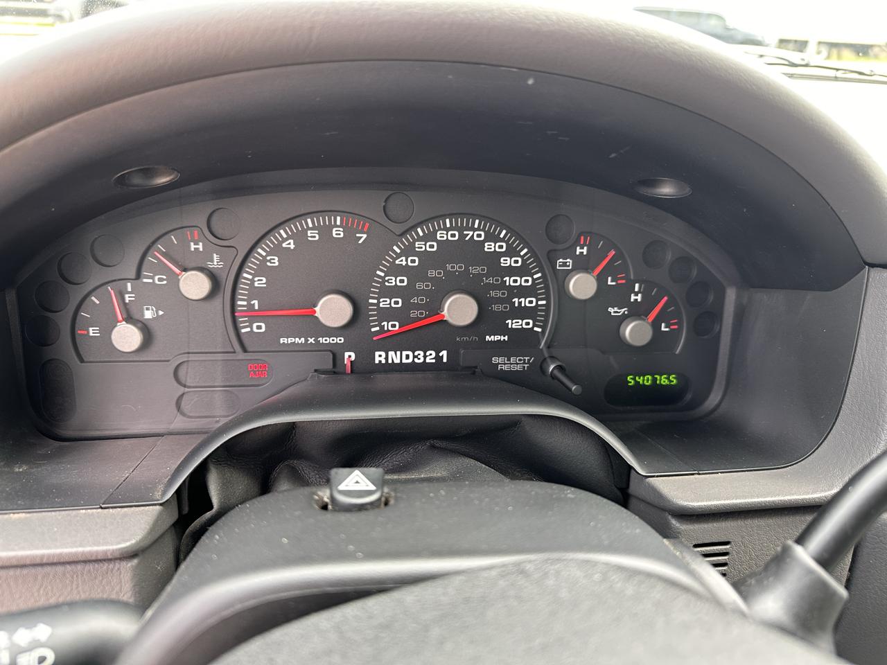 Ford Explorer 4dr 114" WB 4.0L XLS 2004