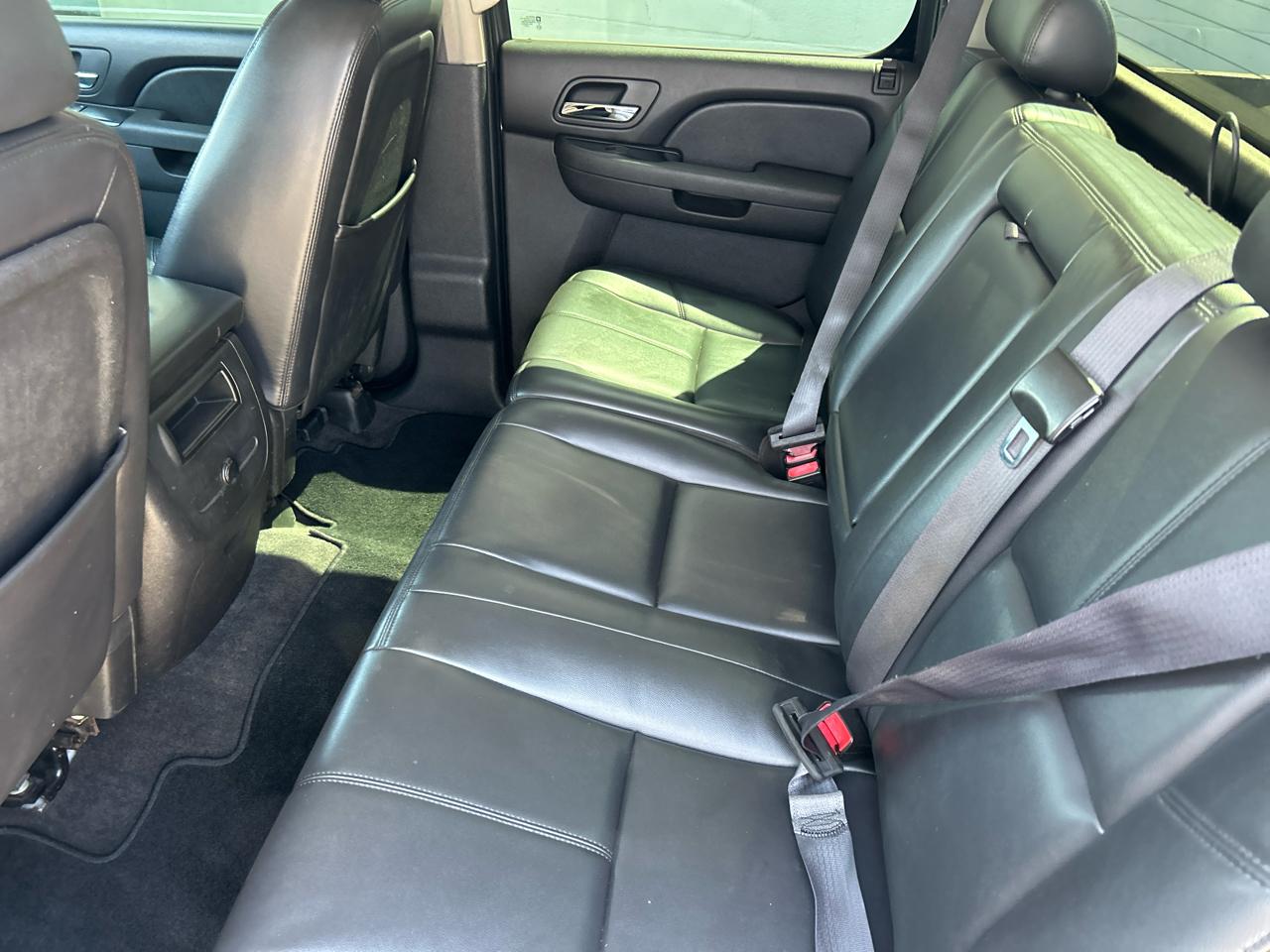 Chevrolet Silverado 1500 LTZ Crew Cab 4WD 2011