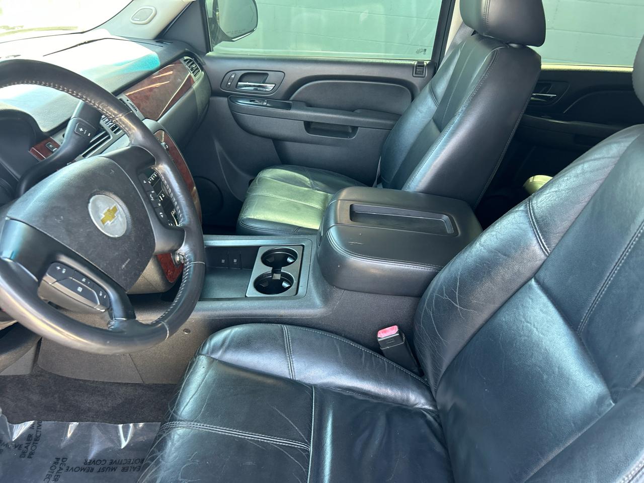 Chevrolet Silverado 1500 LTZ Crew Cab 4WD 2011