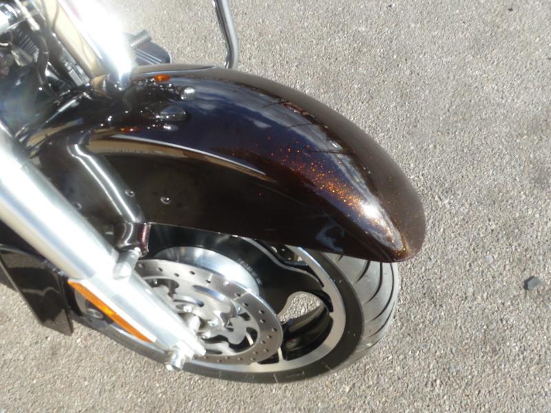 Harley-Davidson FLHXI  2011