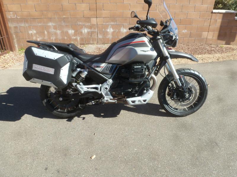 2023 Moto Guzzi V85 TT V85TT