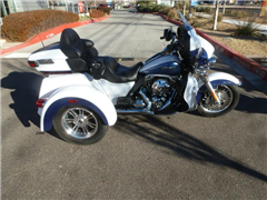 2015 Harley-Davidson FLHTCUTG 