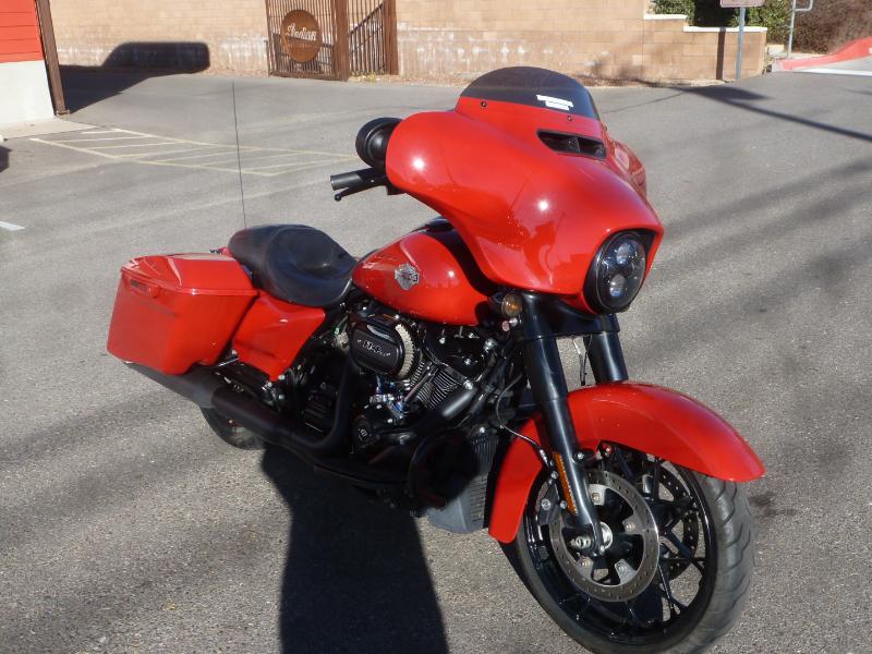 Harley-Davidson FLHXS  2022