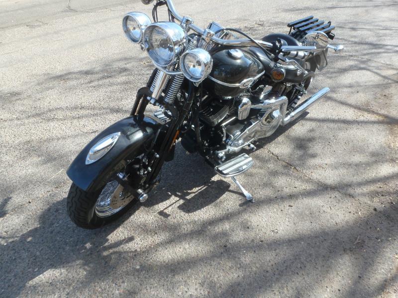 Harley-Davidson FLSTSI  2006