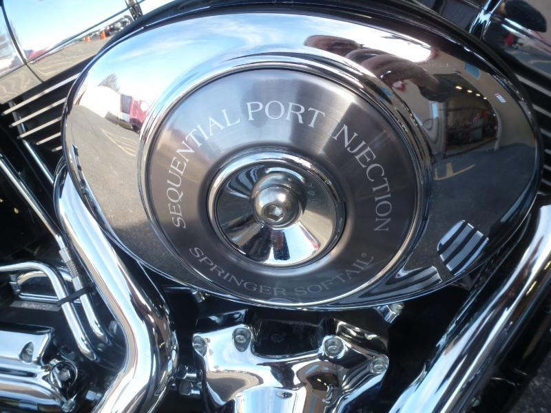 Harley-Davidson FLSTSI  2006