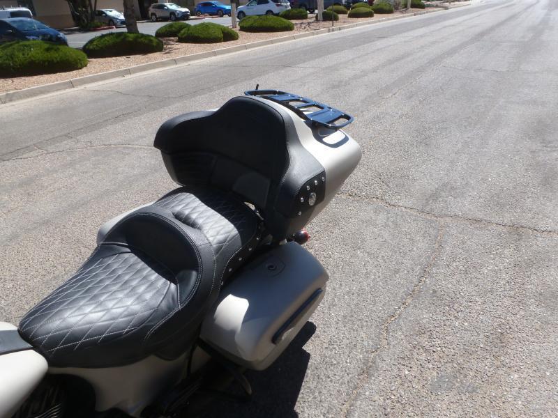 Indian Roadmaster Dark Horse  2022