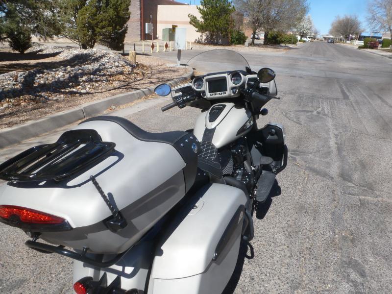 Indian Roadmaster Dark Horse  2022