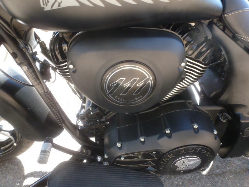 Indian Springfield Dark Horse  2019