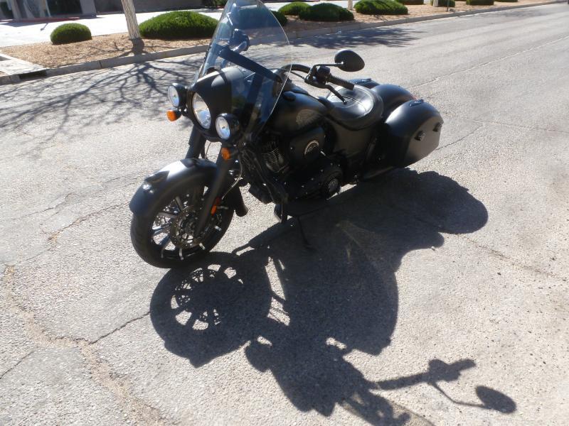 Indian Springfield Dark Horse  2019