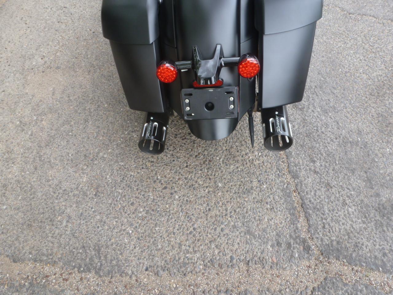 Indian Roadmaster Dark Horse  2021