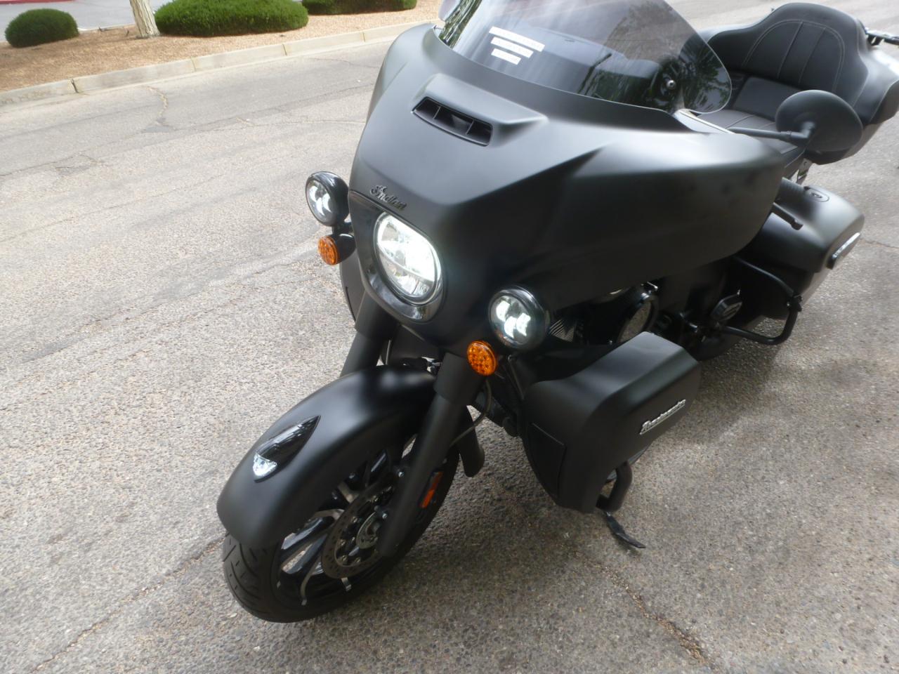 Indian Roadmaster Dark Horse  2021