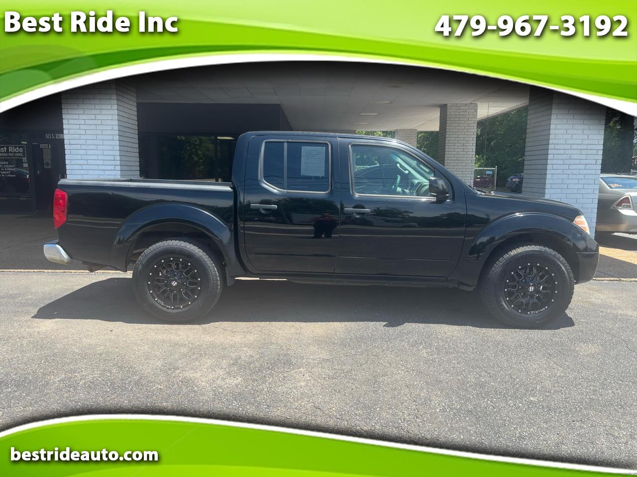2015 Nissan Frontier SL Crew Cab 5AT 4WD