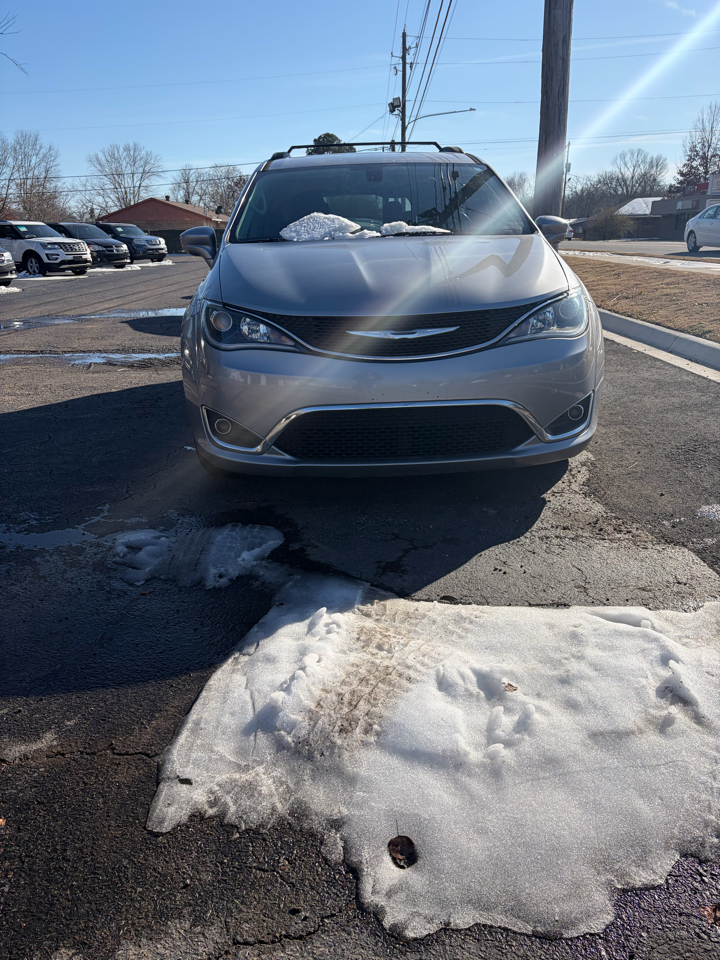 Chrysler Pacifica Touring-L 2017