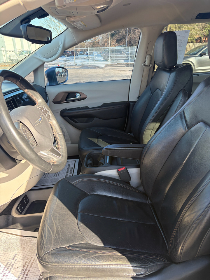 Chrysler Pacifica Touring-L 2017