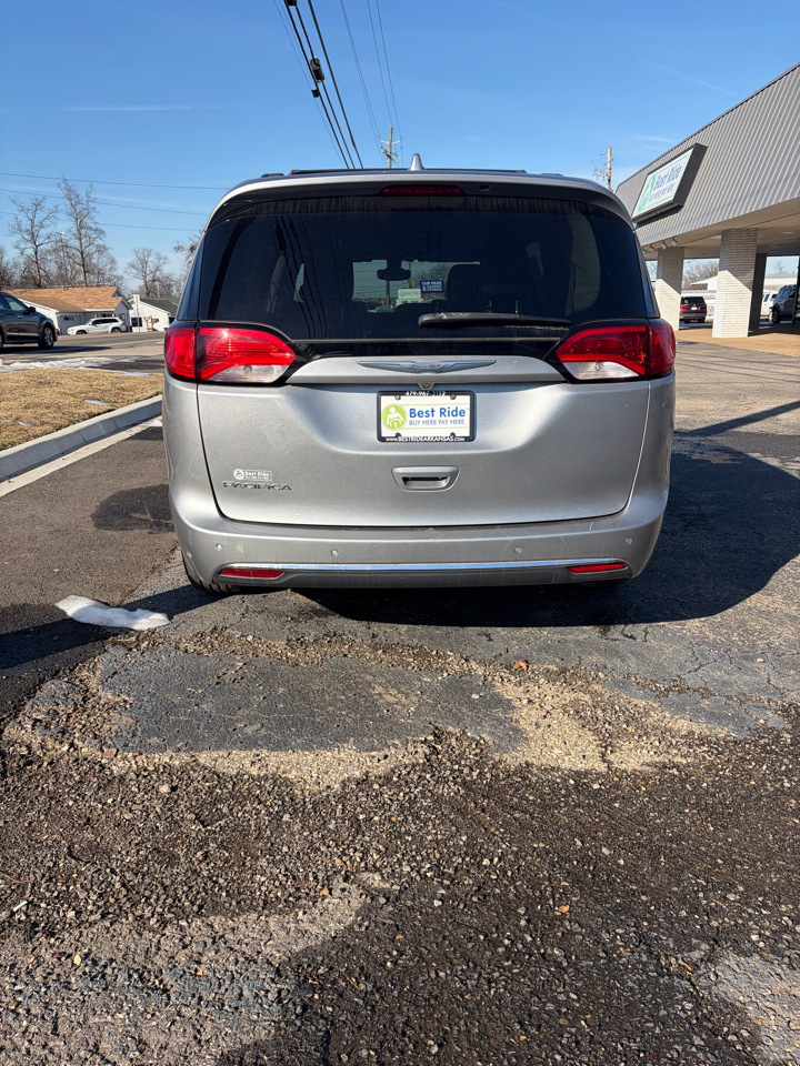 Chrysler Pacifica Touring-L 2017