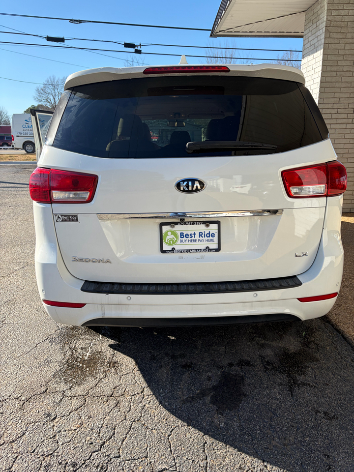 Kia Sedona LX 2016