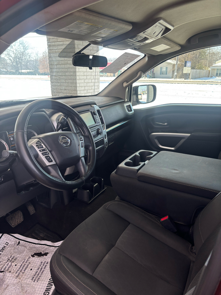 Nissan Titan S Crew Cab 2WD 2019