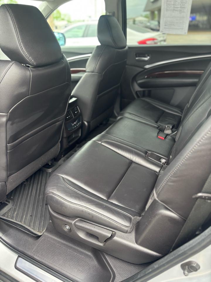 Acura MDX 6-Spd AT w/Tech Package 2015