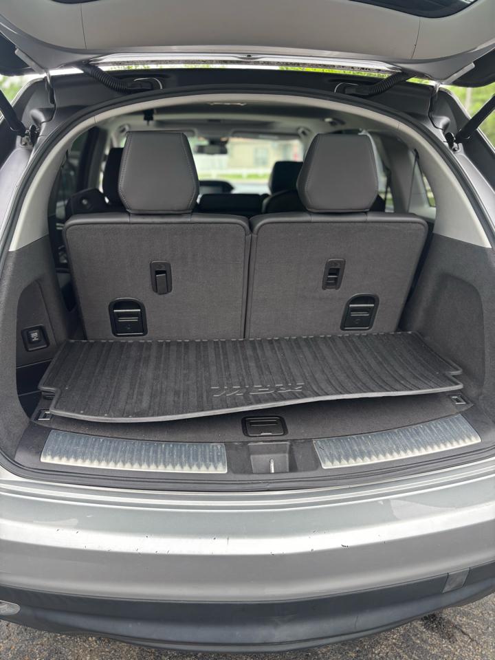 Acura MDX 6-Spd AT w/Tech Package 2015