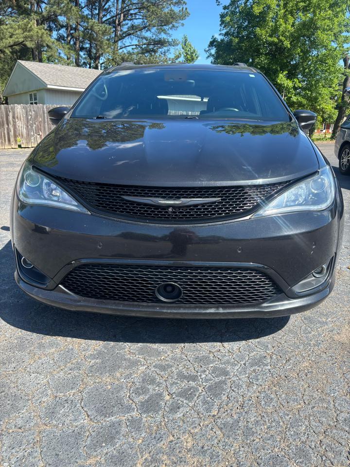 Chrysler Pacifica Limited 2019
