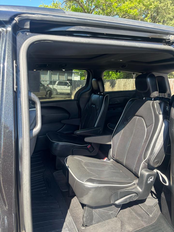 Chrysler Pacifica Limited 2019