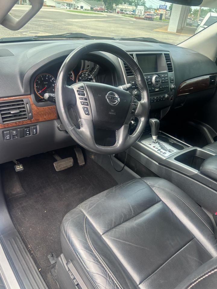 Nissan Armada Platinum 4WD 2015