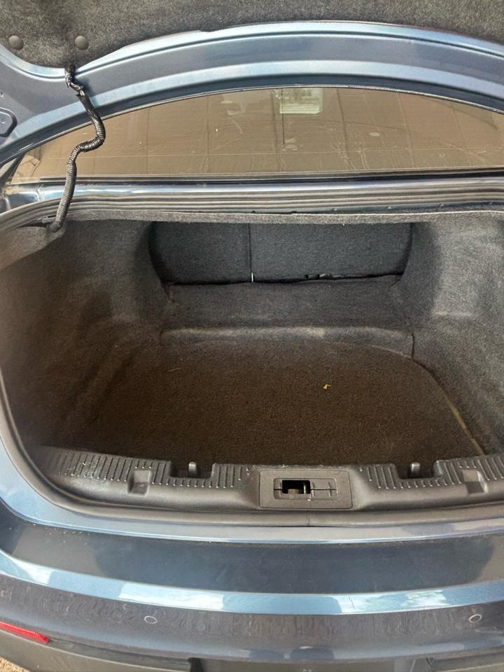 Ford Taurus SEL FWD 2019