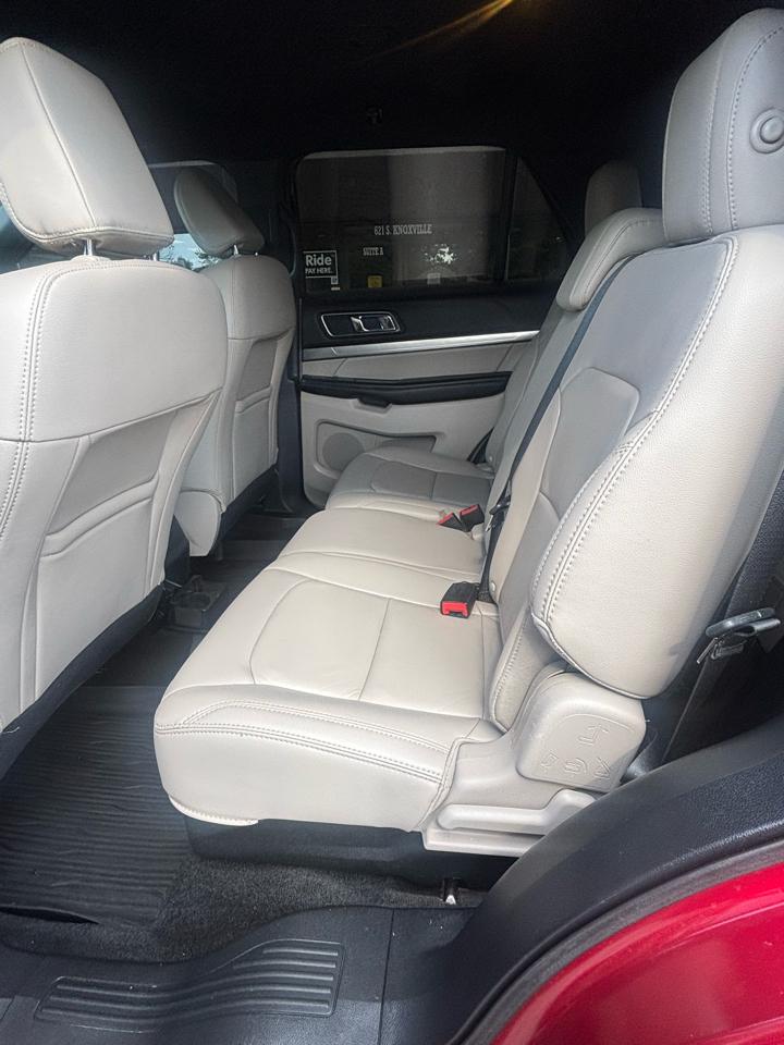 Ford Explorer XLT FWD 2018