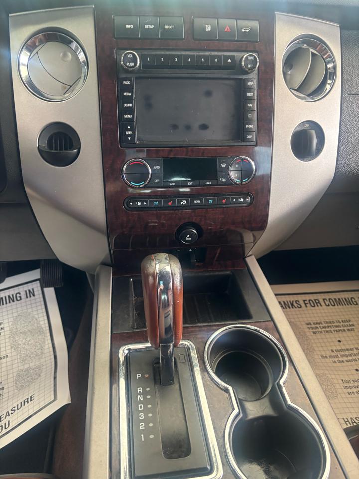 Ford Expedition King Ranch 2WD 2013