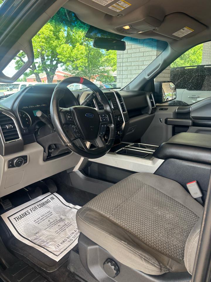 Ford F-150 XLT SuperCrew 5.5-ft. Bed 2WD 2015