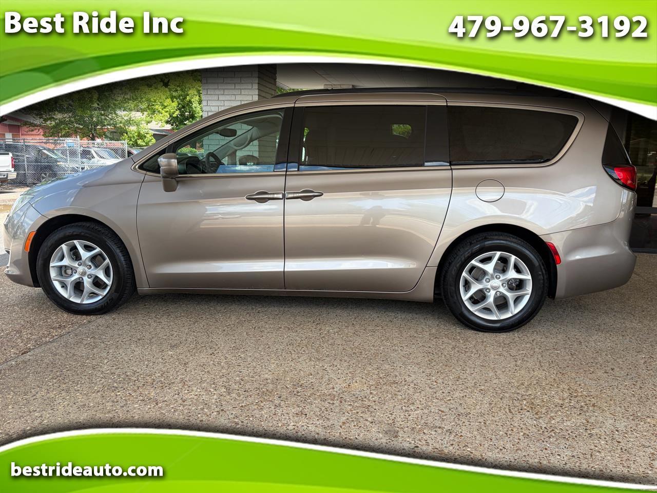 Chrysler Pacifica Touring Plus 2018
