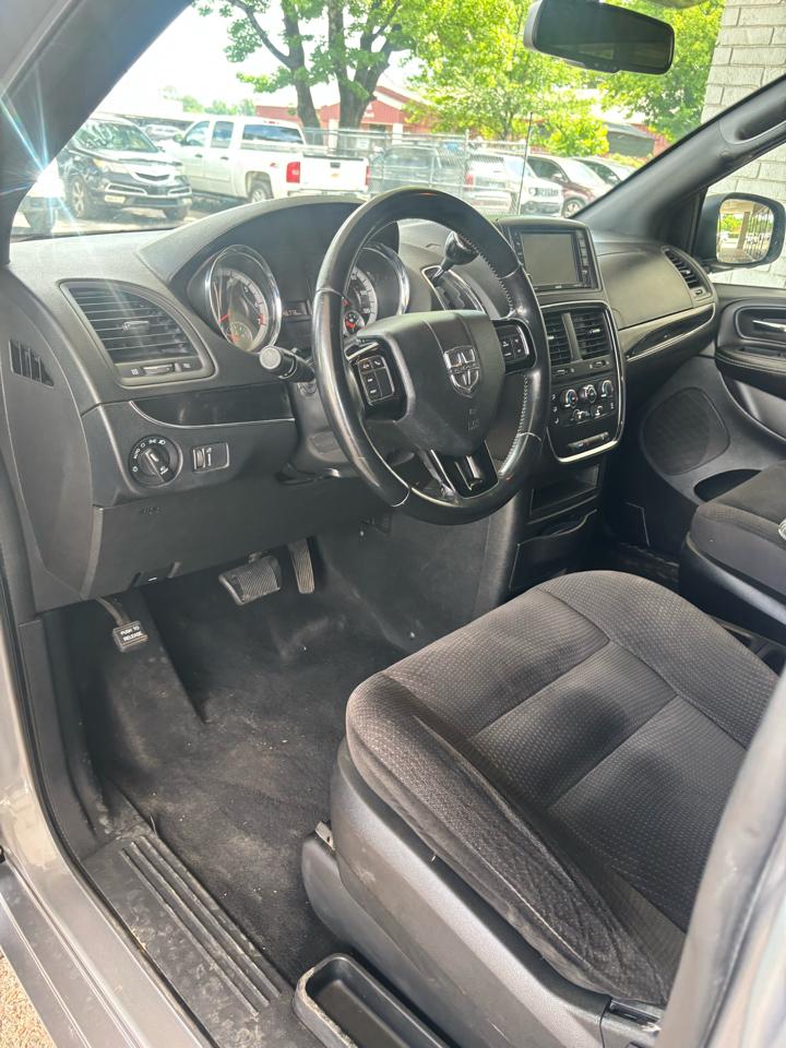 Dodge Grand Caravan SE 2018