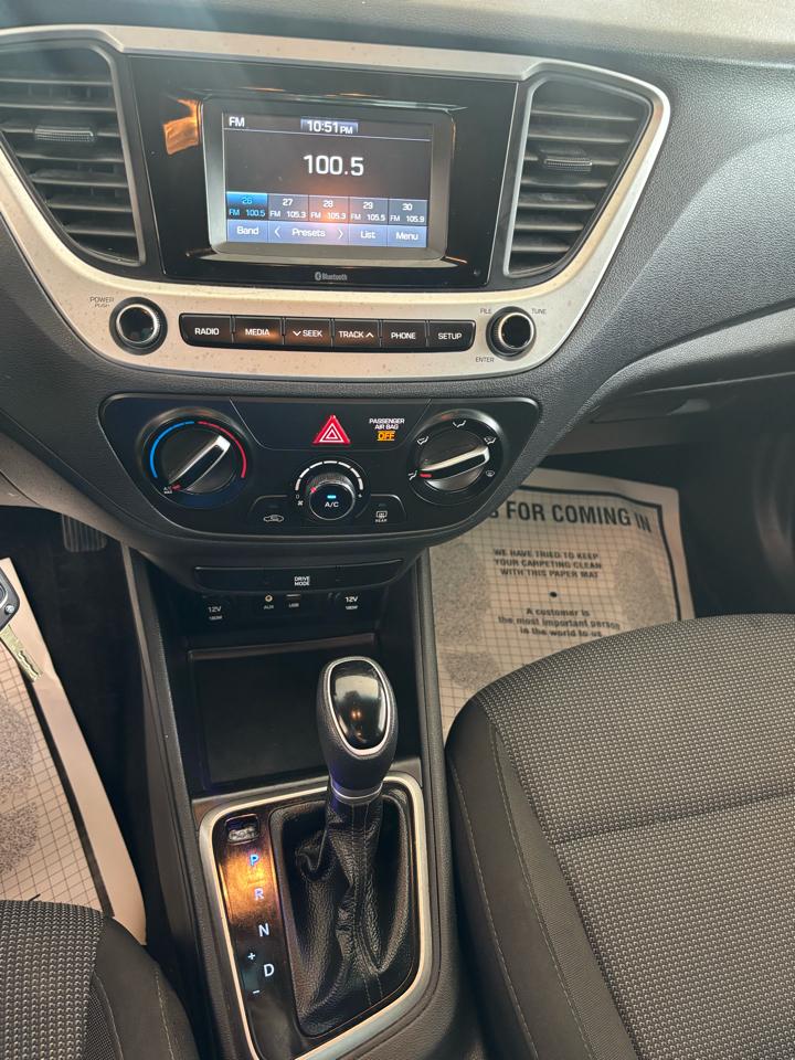 Hyundai Accent SE 4-Door 6A 2021