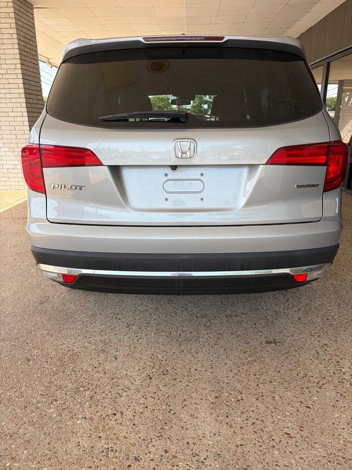 Honda Pilot Touring 2WD 2017